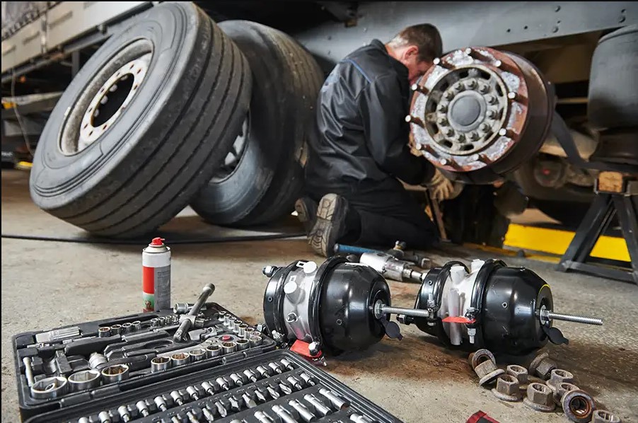 Mobile Brake Repairs for a heavy-duty truck on US-101 in Santa Maria
